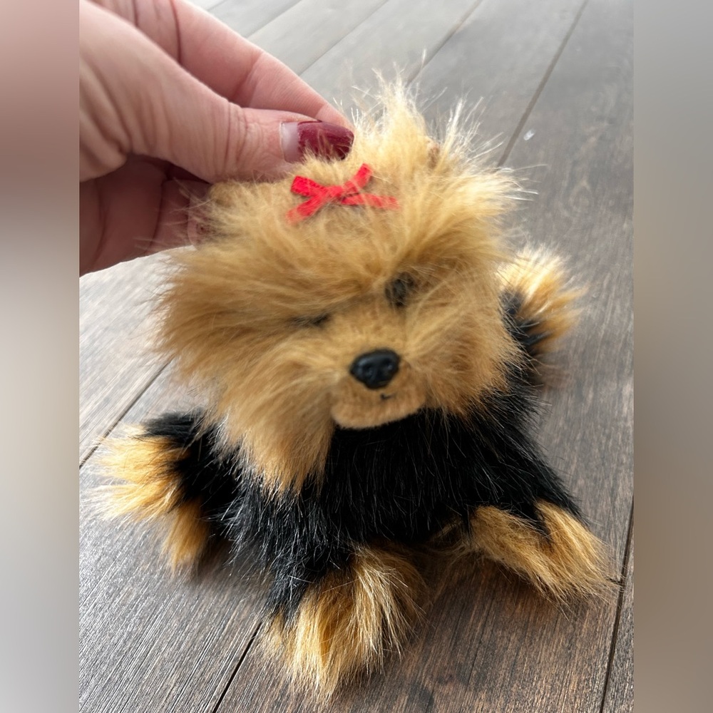 2004‎ Ty yapper the yorkie
